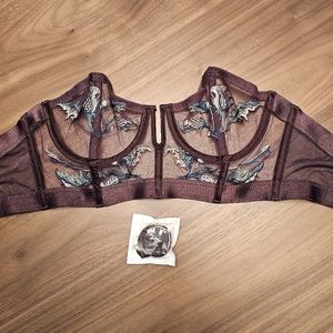 Thistle and Spire Cirsi strapless bra